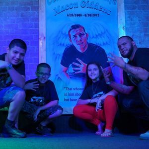 Meet your Posher, Austin